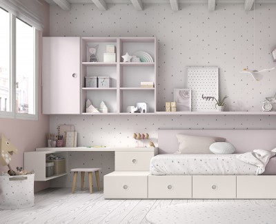 Chambre enfant avec lit compact, bureau, tiroirs et étagères