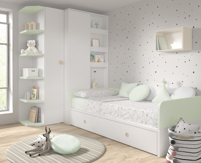 Chambre bébé avec lit convertible en chambre enfant, et armoire